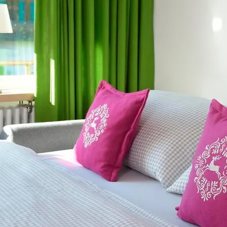 Apartment Klein & Fein Mit Hallenbad Und Sauna In Bolsterlang *